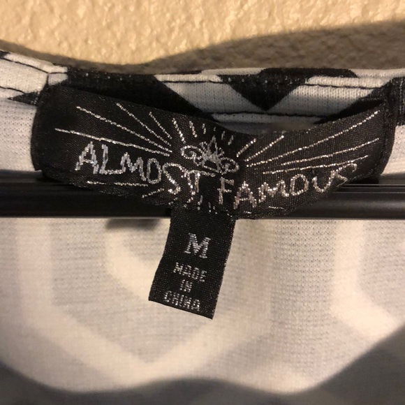 Black and white fit and flare dress - Picture 3 of 5